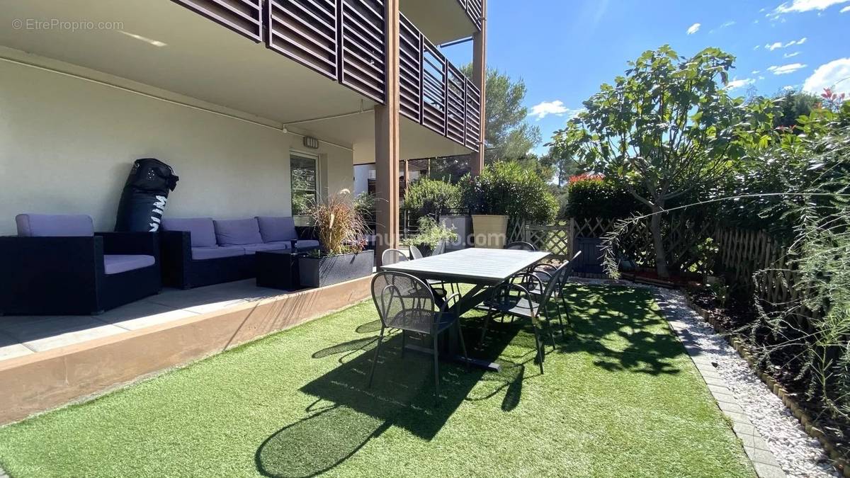 Appartement à FREJUS