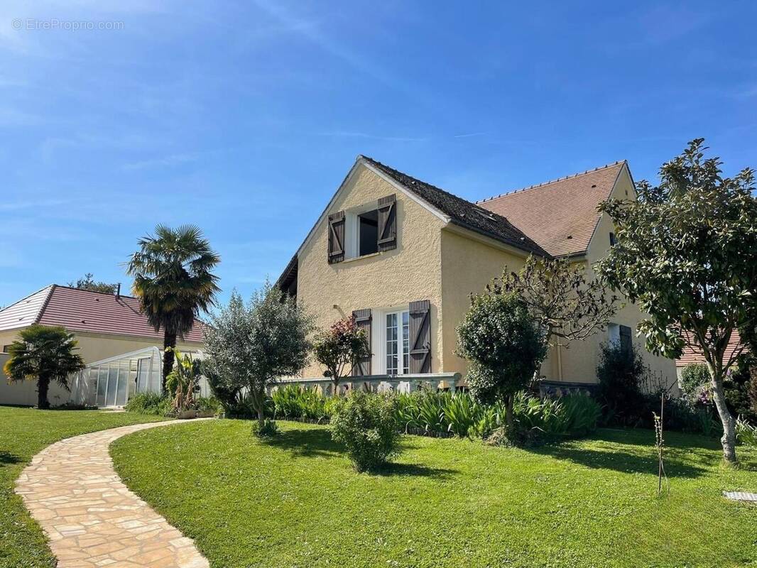 Photo 1 - Maison à VOULX