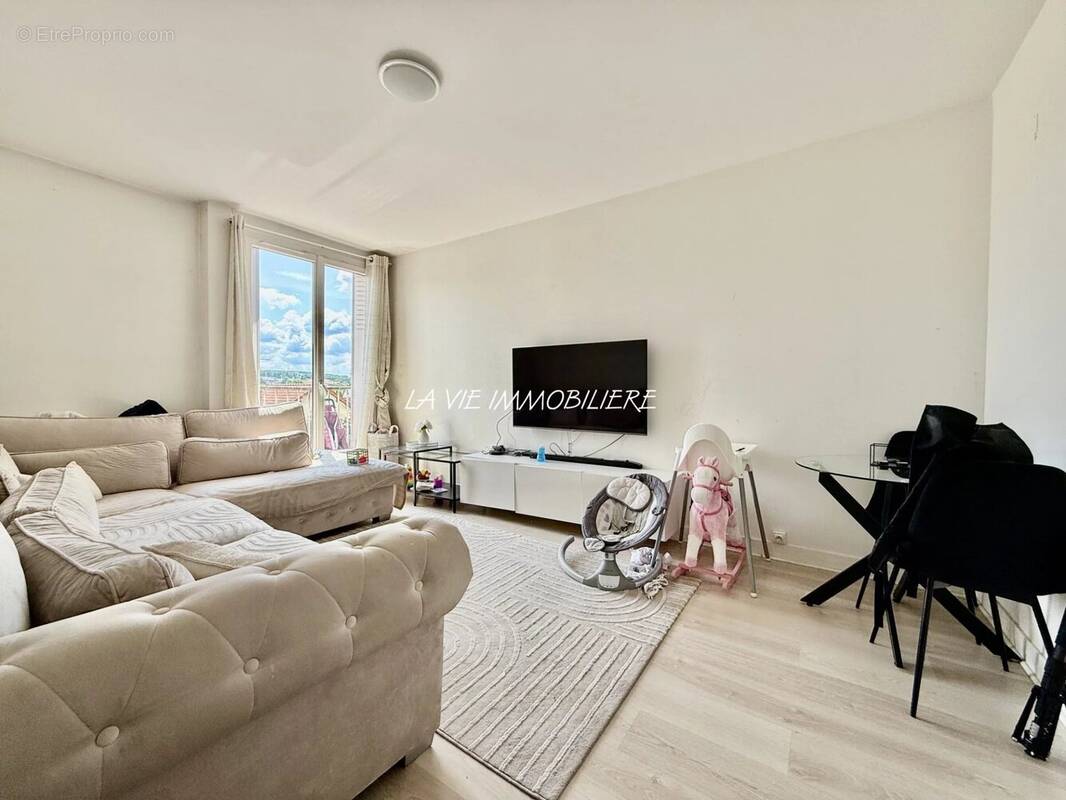 Appartement à LIVRY-GARGAN