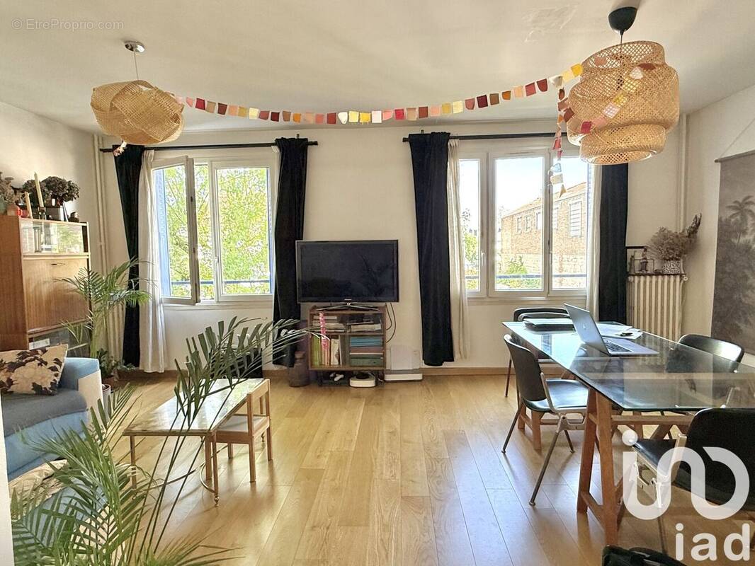 Photo 1 - Appartement à BOIS-COLOMBES
