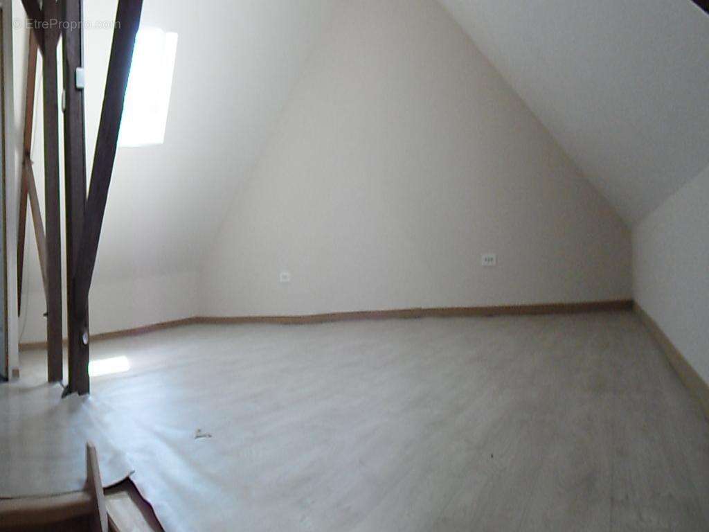 Maison à ETAMPES
