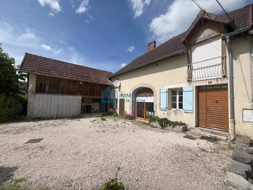 Maison à ARBOIS