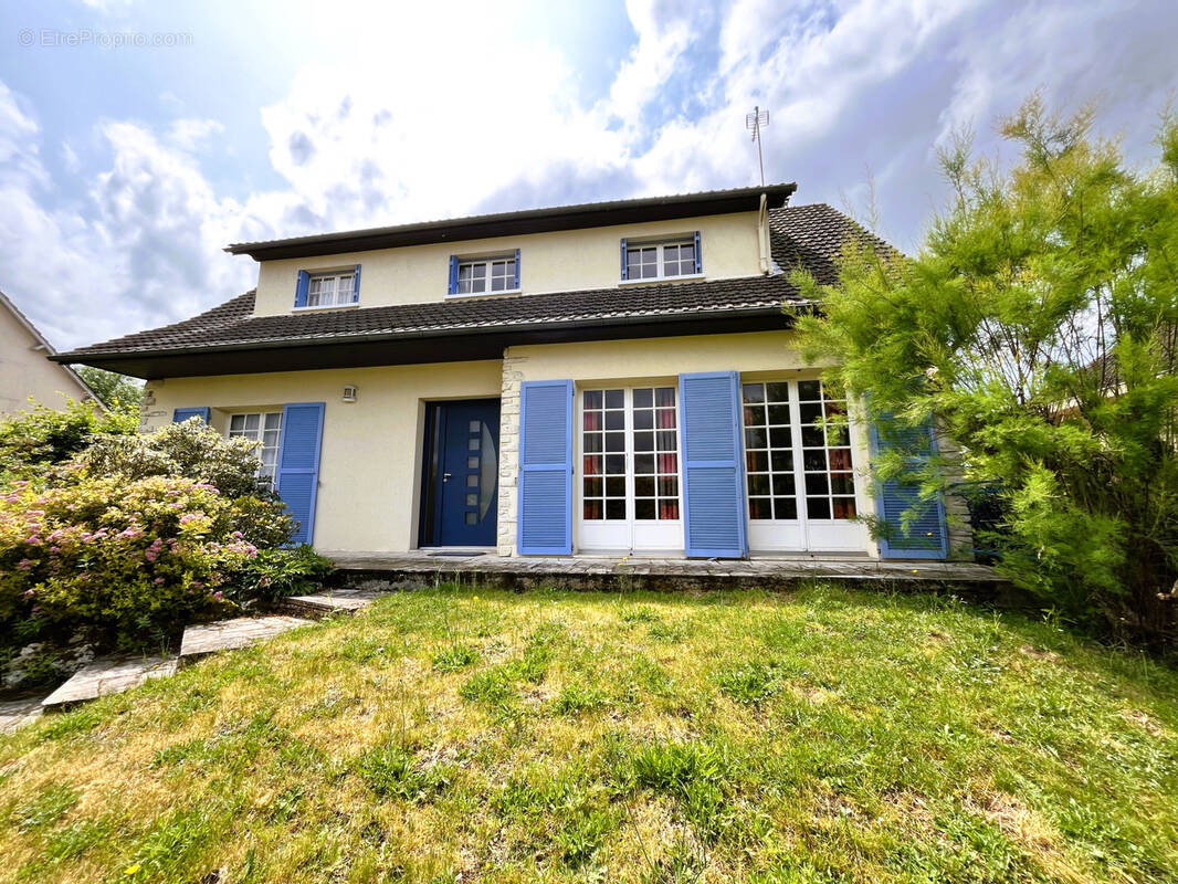 Maison à LUCE