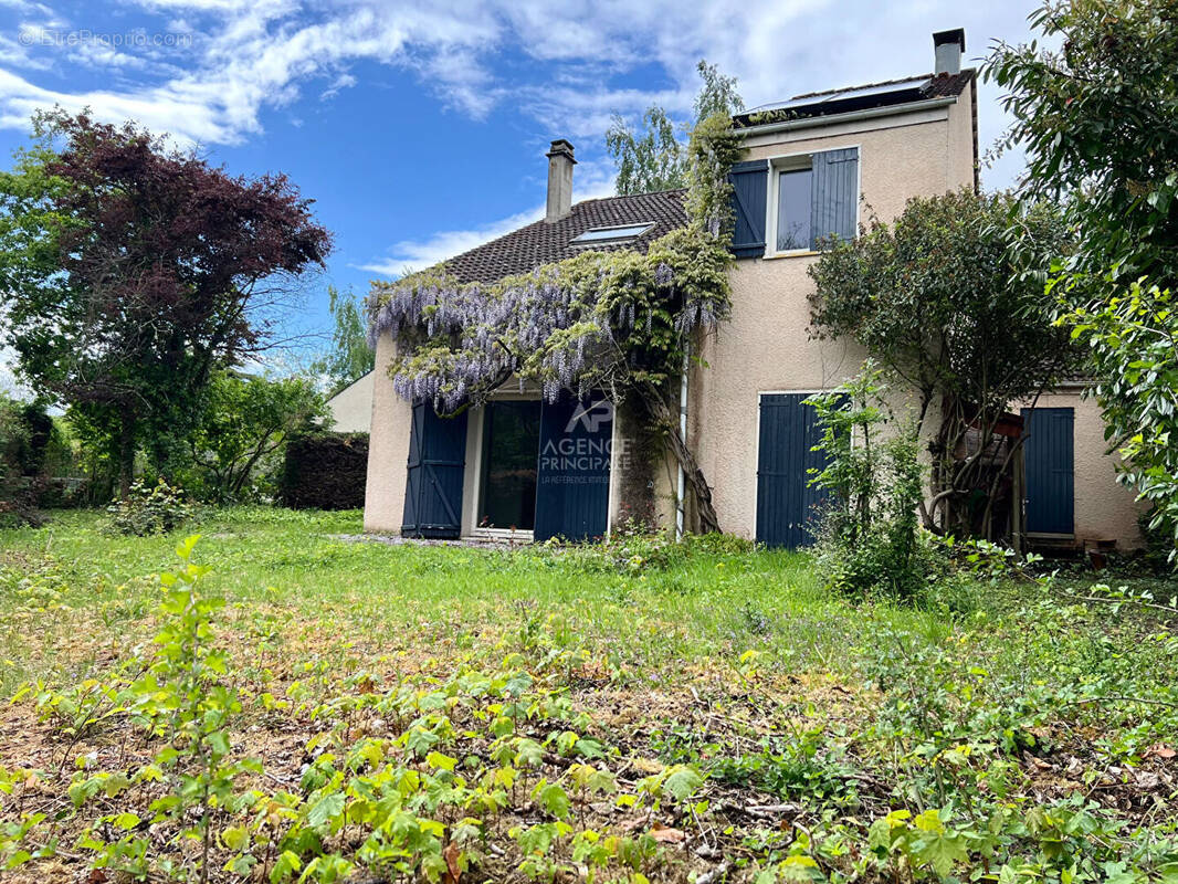 Maison à CERGY