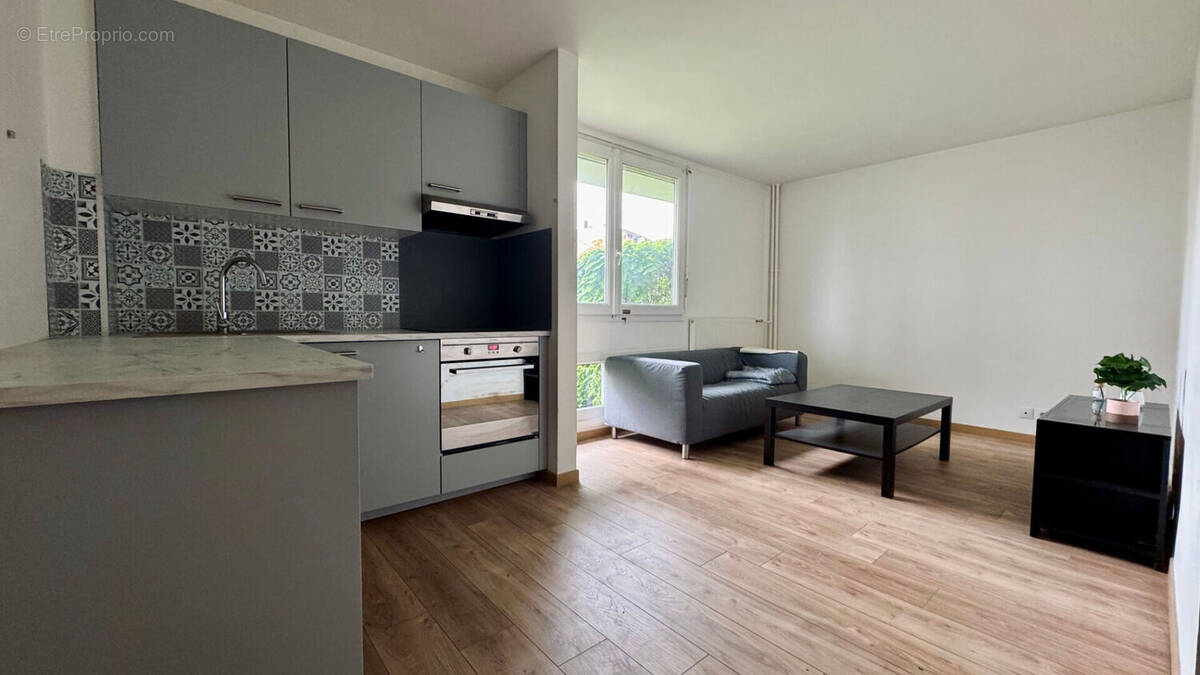 Appartement à LIVRY-GARGAN
