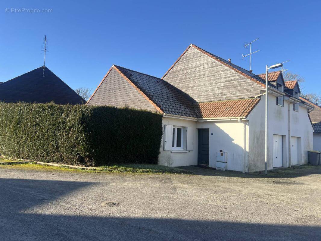 Maison à BROGLIE