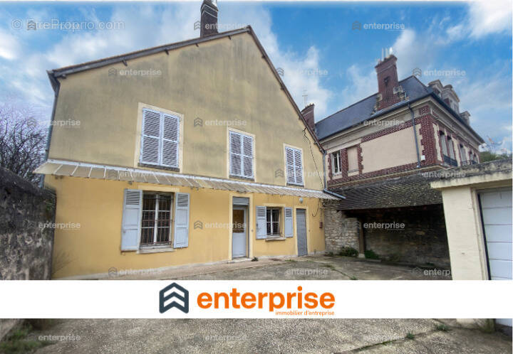 Commerce à SENLIS