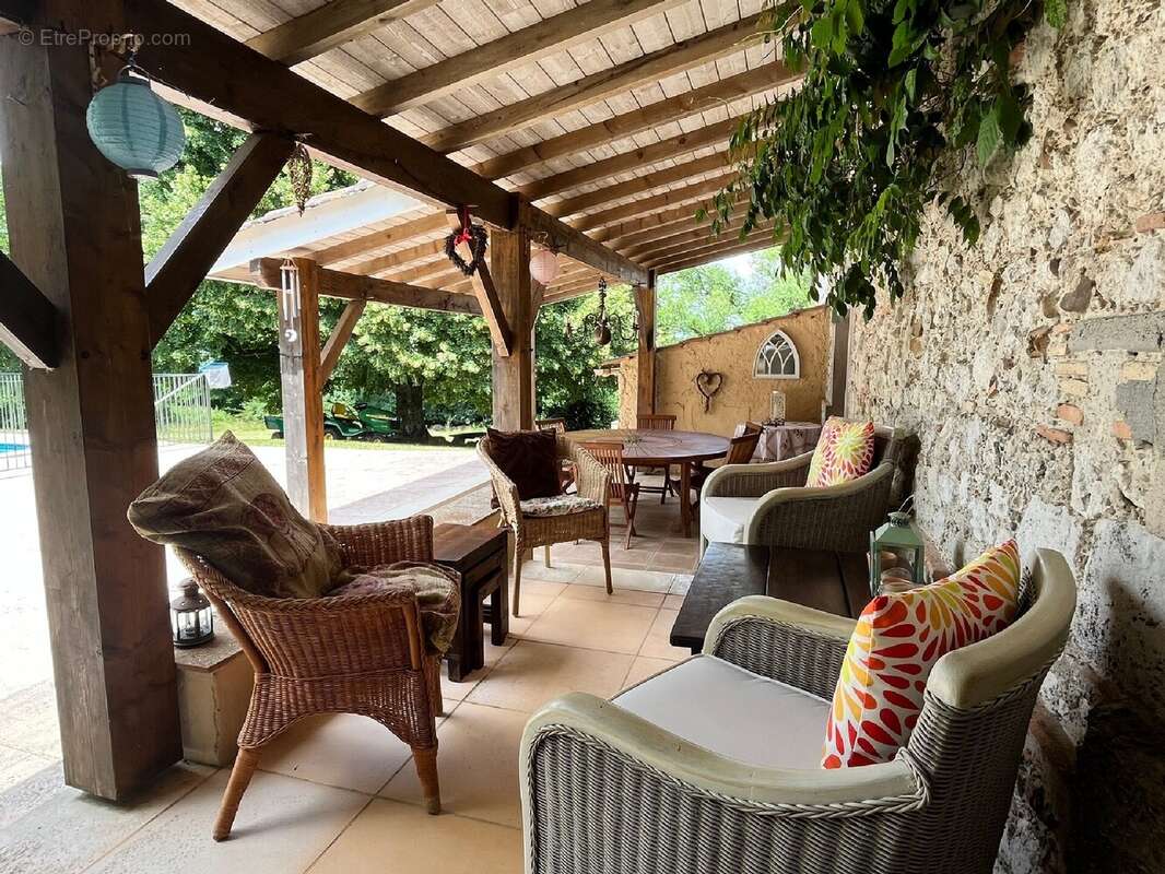 Maison à LEVIGNAC-DE-GUYENNE