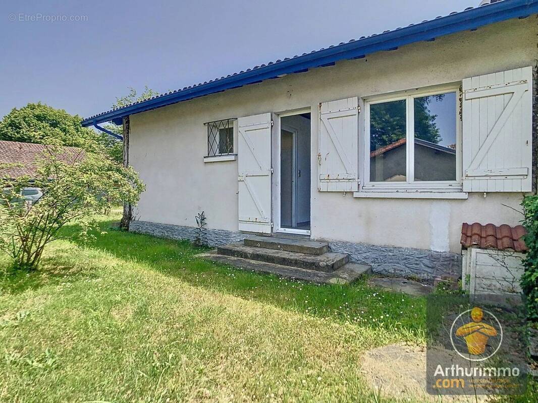 Maison à AUREILHAN