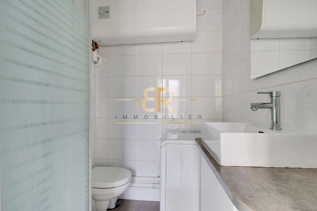 Appartement à PARIS-19E