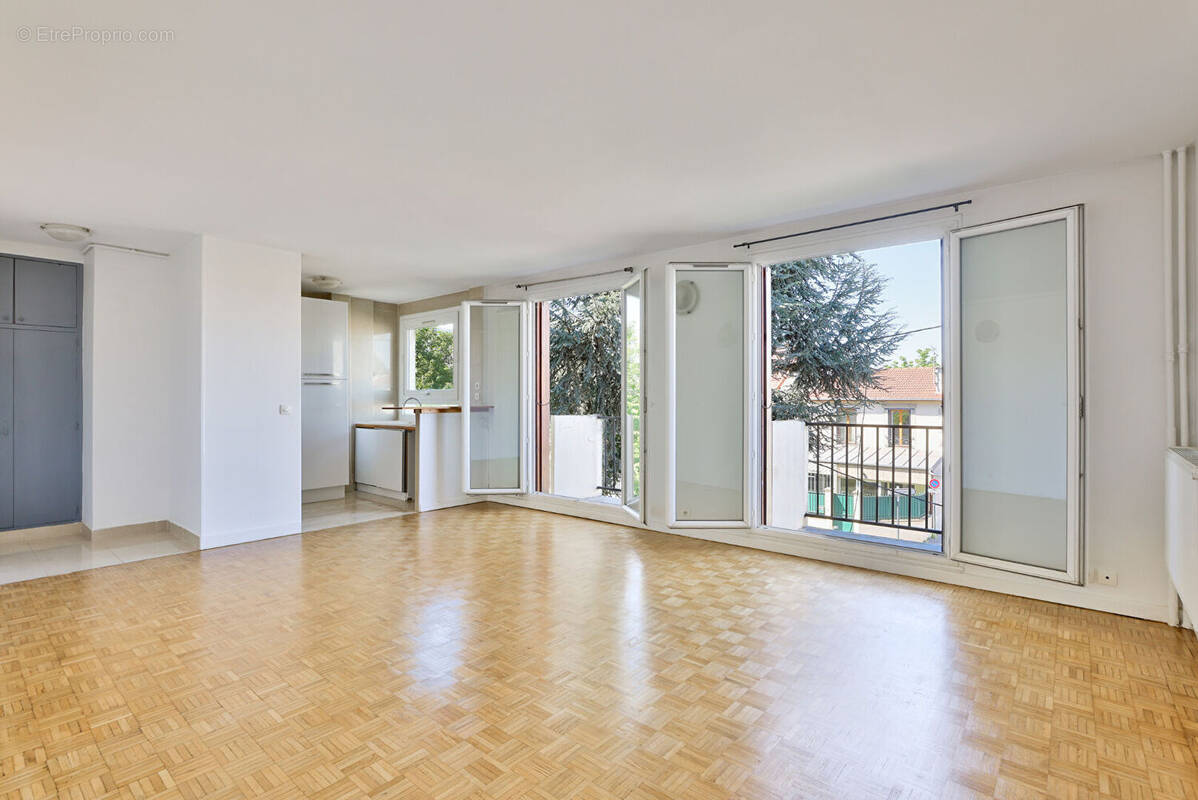 Appartement à COLOMBES
