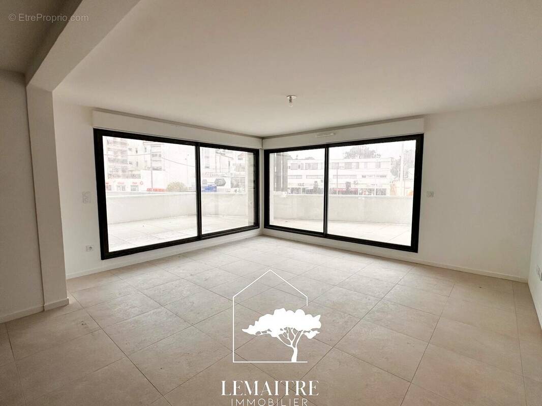 Appartement à LES MATHES