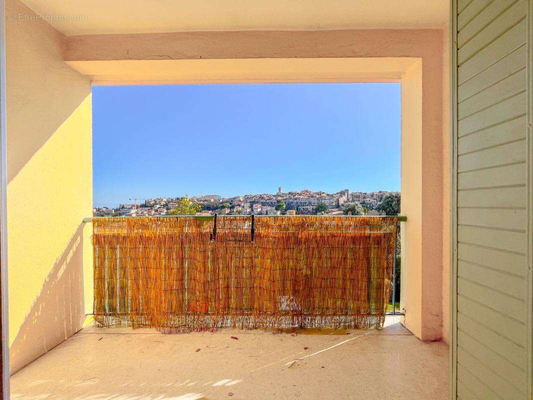 Appartement à VENCE