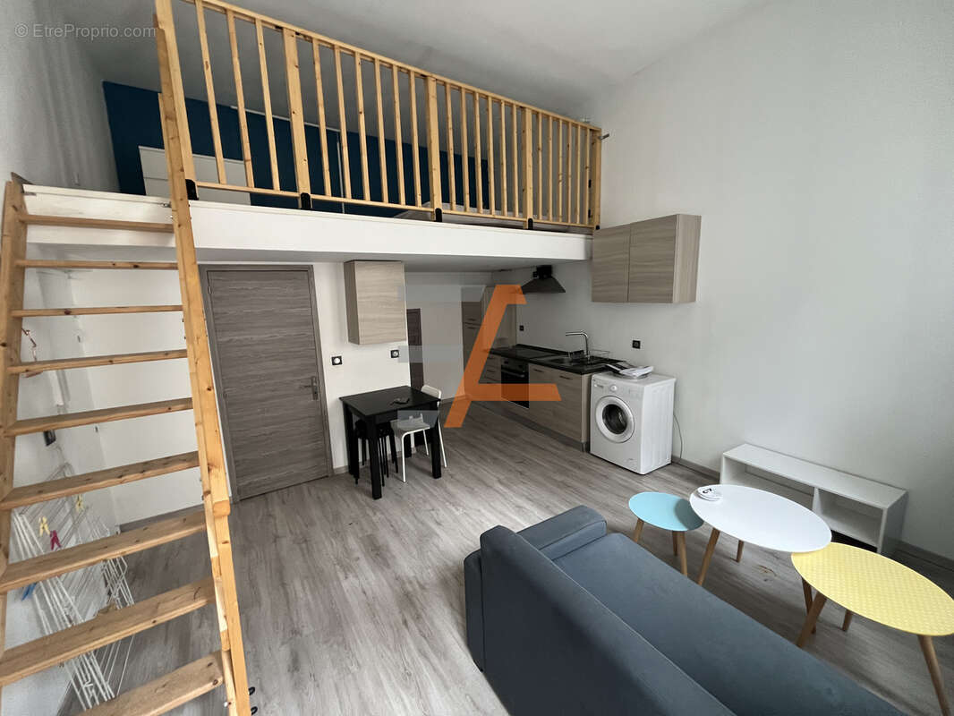 Appartement à SAINT-ETIENNE