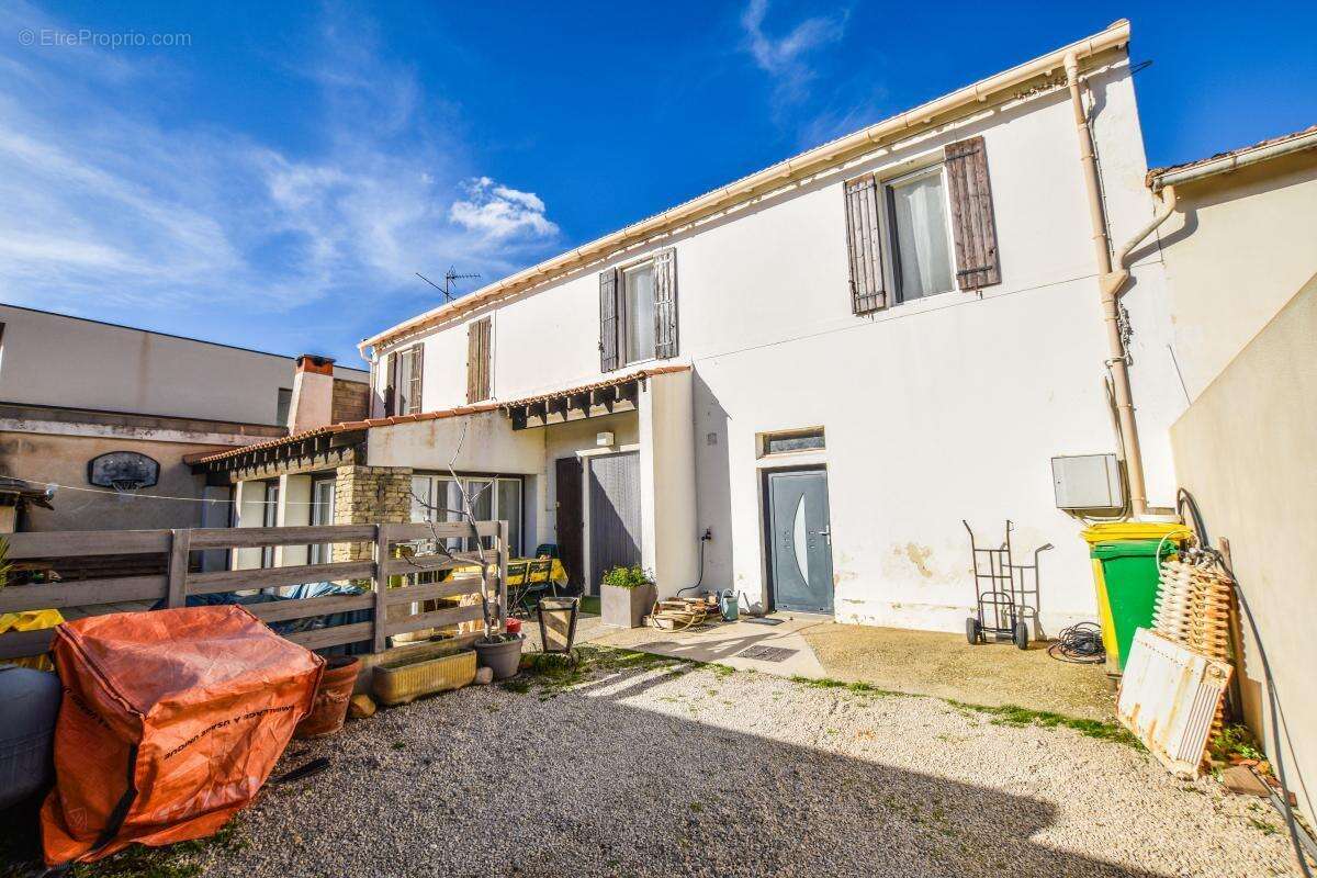 Maison à AVIGNON