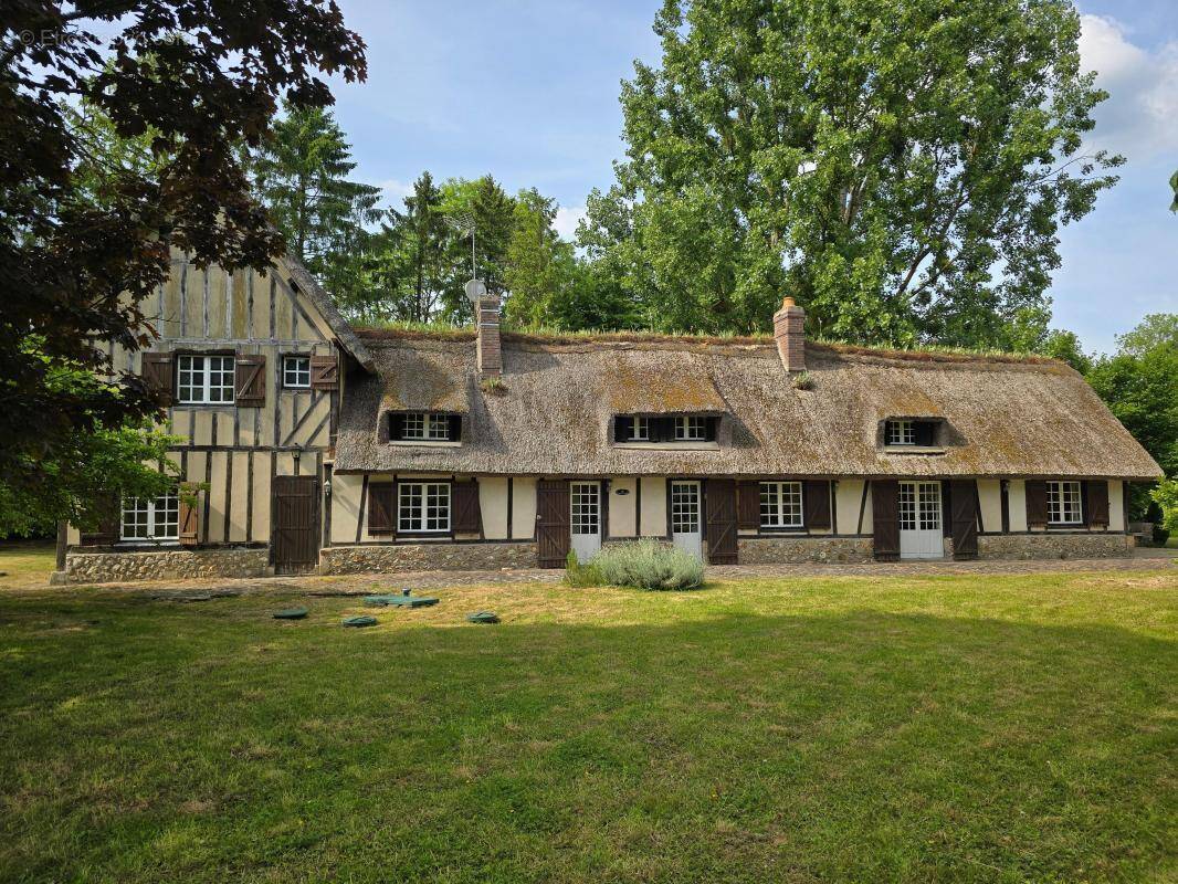 Maison à BERNAY