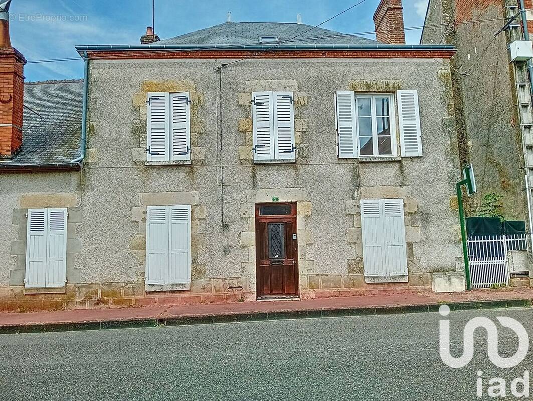 Photo 1 - Maison à LORRIS