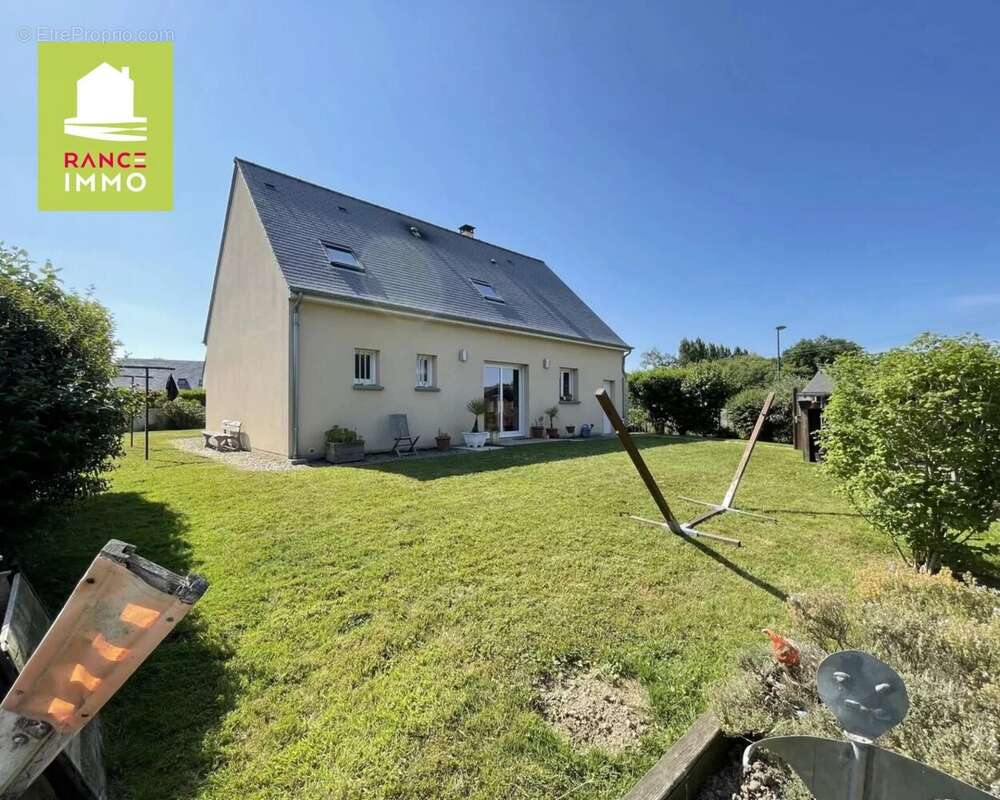 Maison à PLESLIN-TRIGAVOU