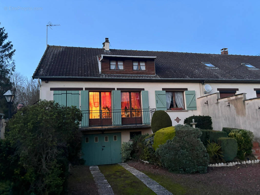Maison à CHEPY