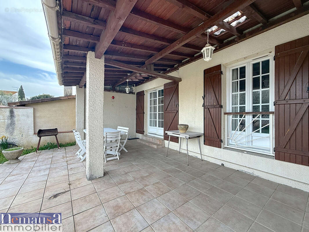 Maison à NIMES