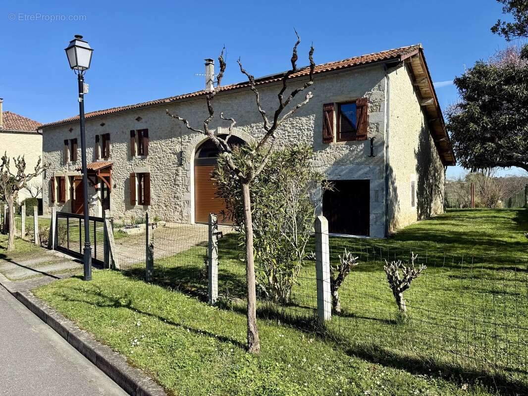 Maison à DURAS