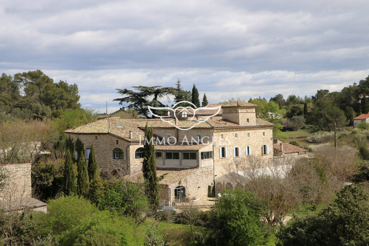 Maison à ROUSSON
