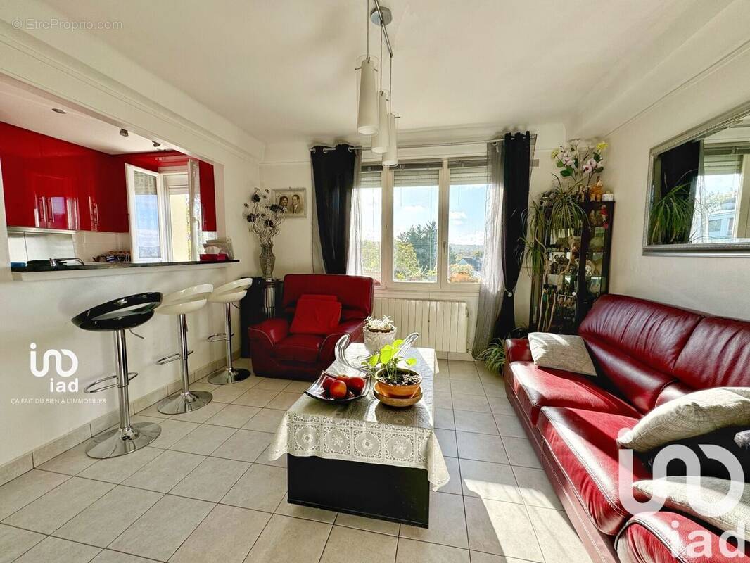 Photo 1 - Appartement à RUEIL-MALMAISON