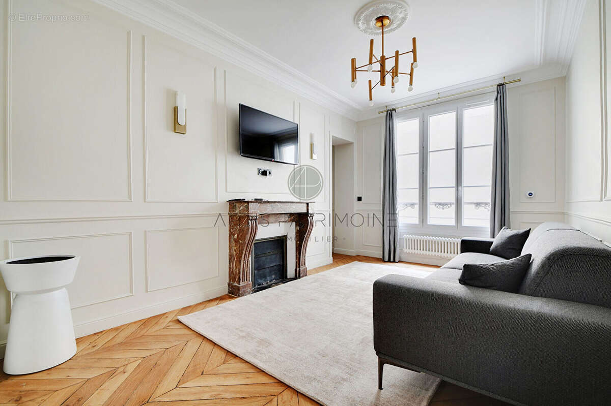 Appartement à PARIS-6E