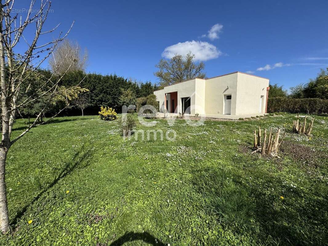 Maison à LA FLECHE