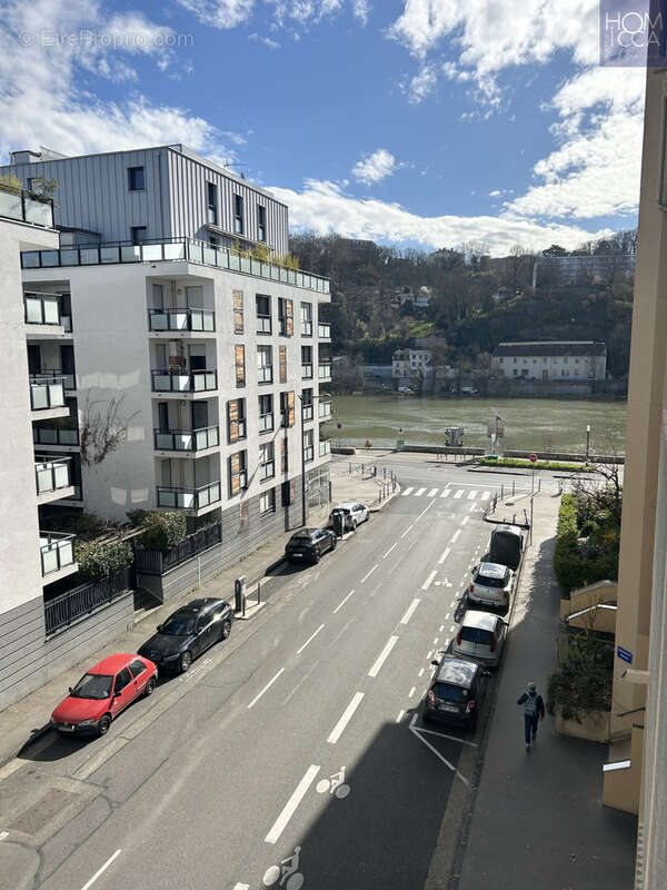 Appartement à LYON-9E