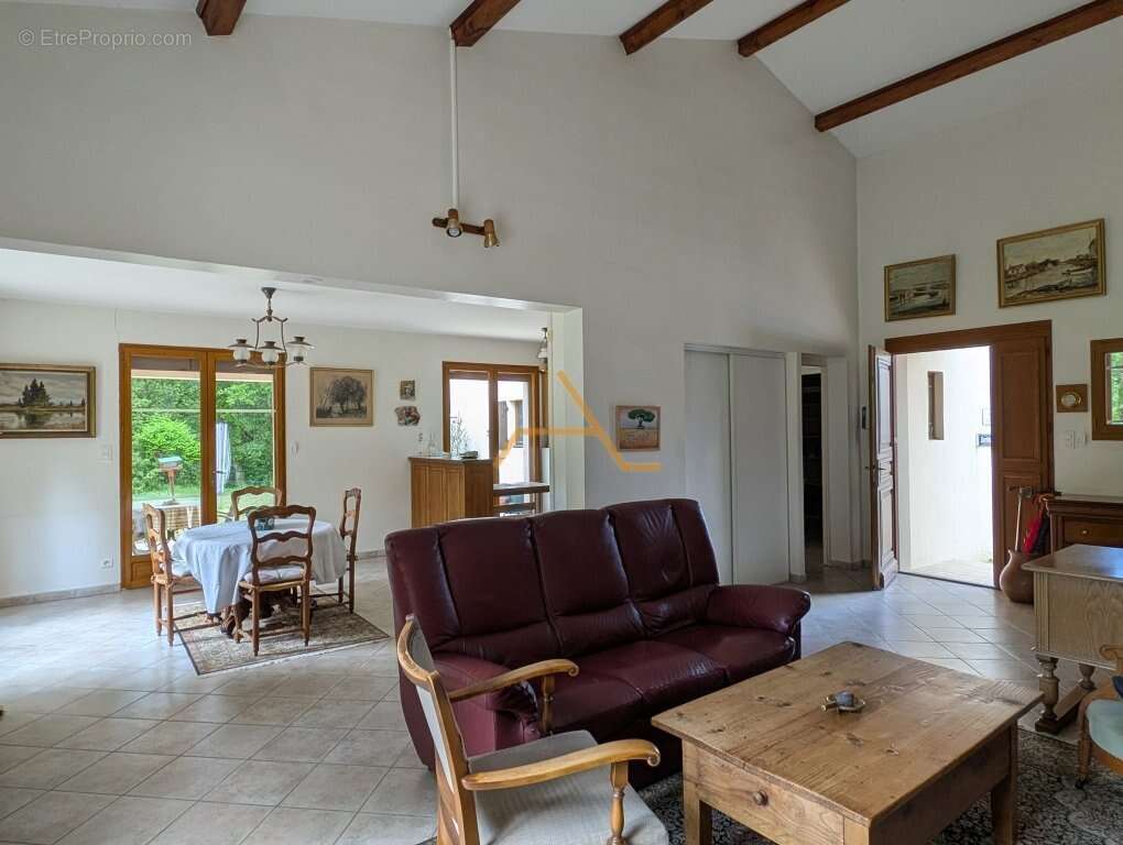 Maison à DIEULEFIT