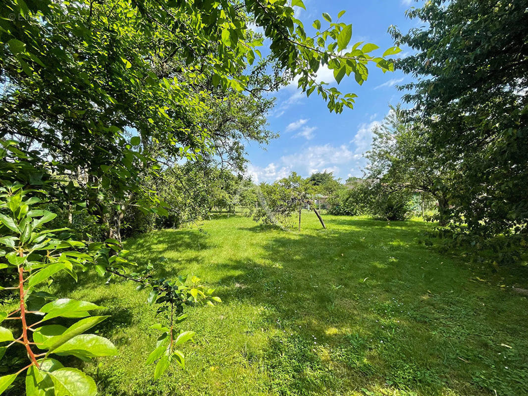 Terrain à ETAMPES