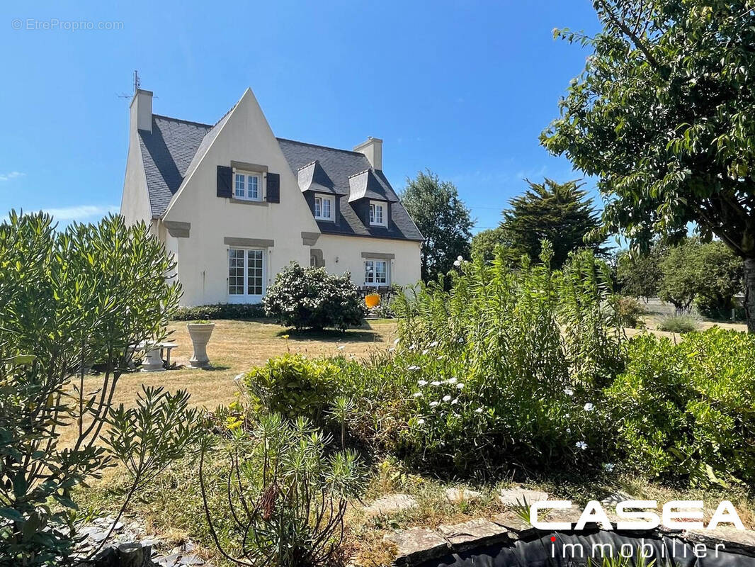 Maison à PLOMEUR