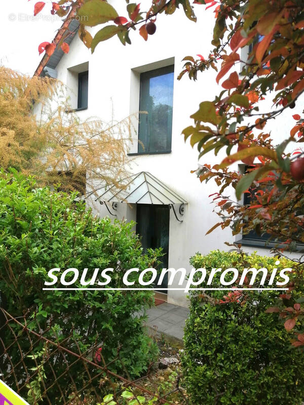 Maison à BAUME-LES-DAMES
