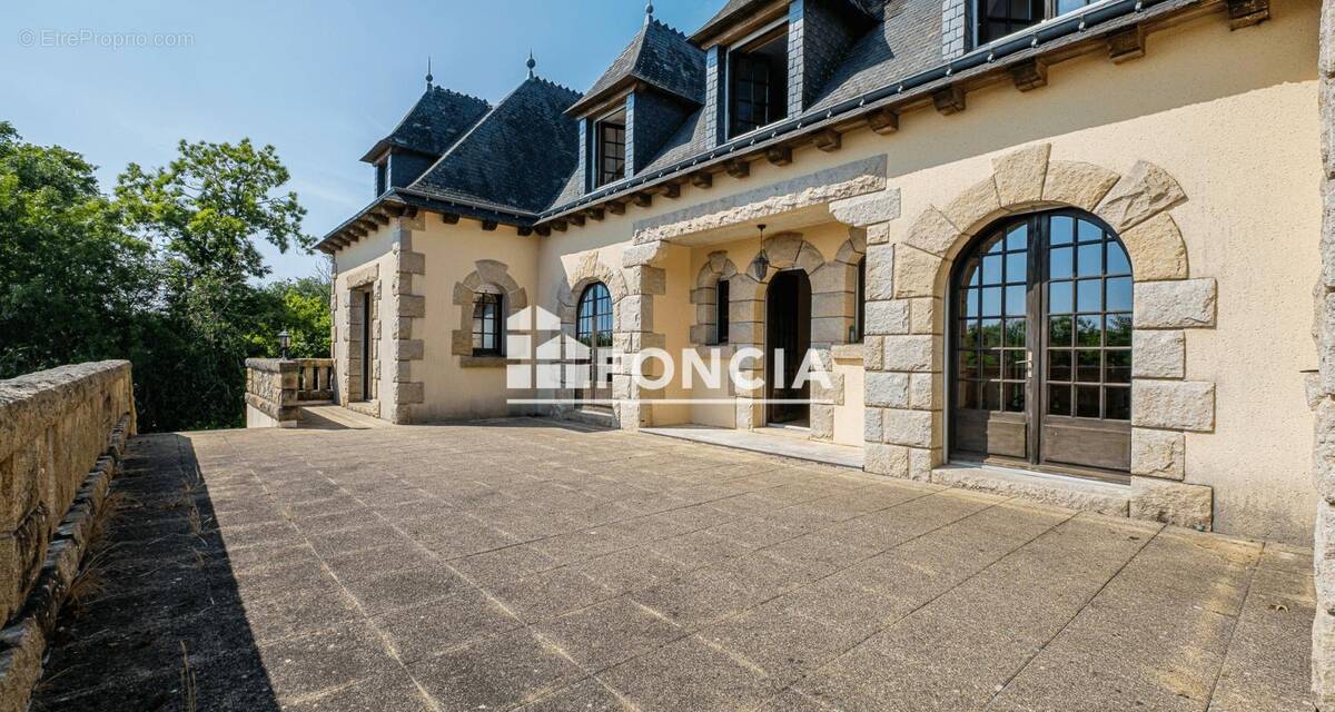 Maison à SUCE-SUR-ERDRE
