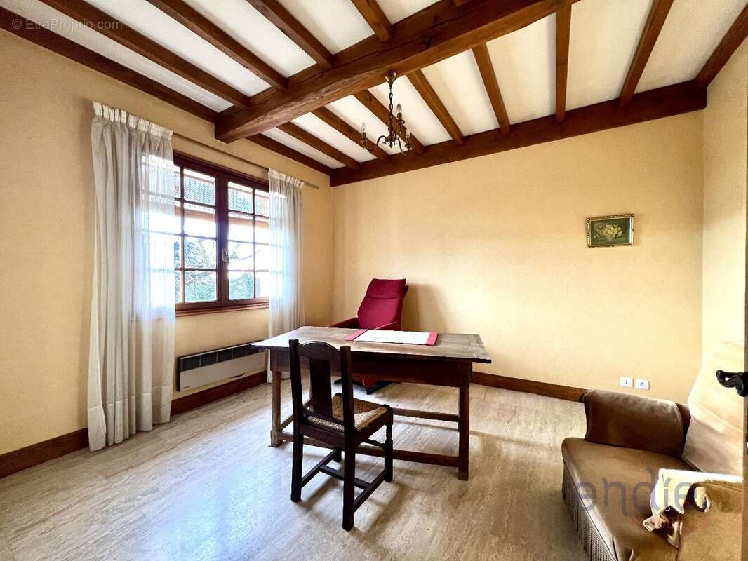 Maison à MONCLAR-DE-QUERCY