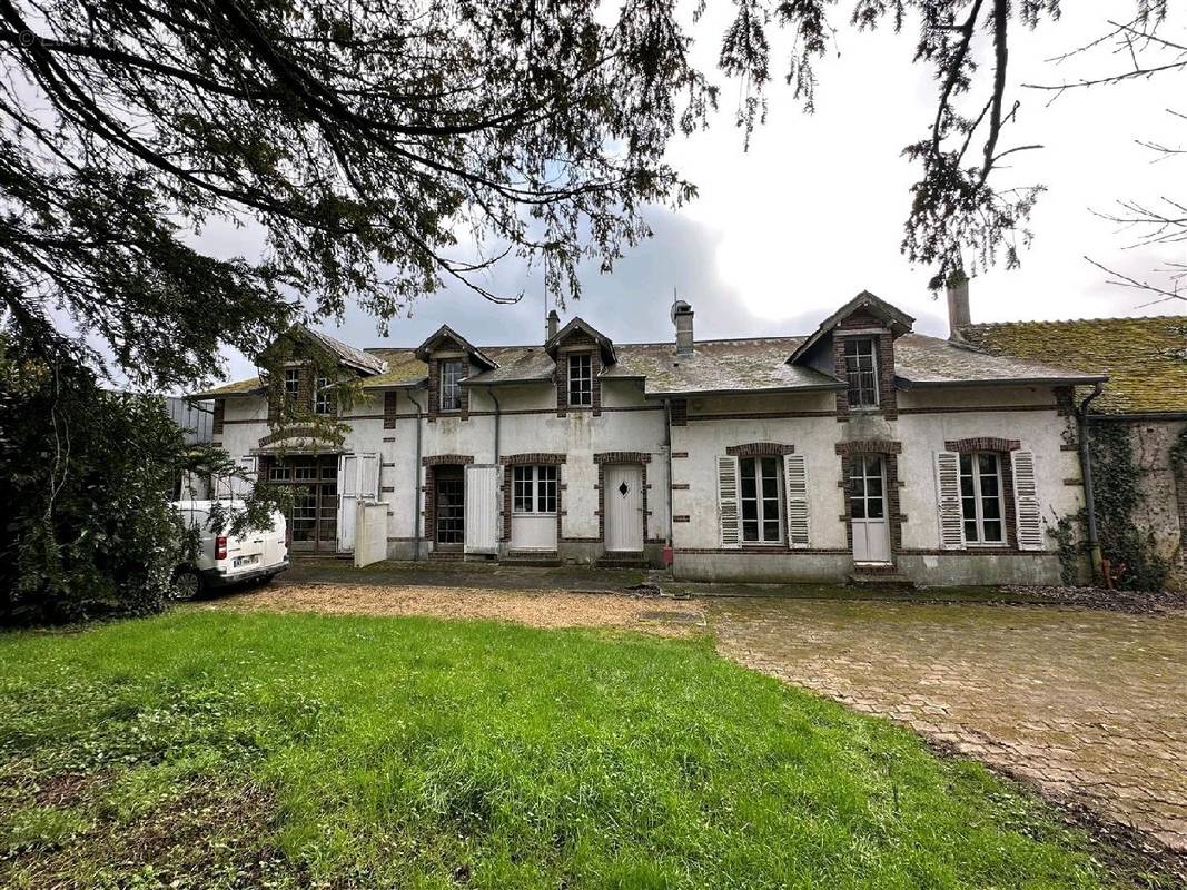 Maison à SENONCHES