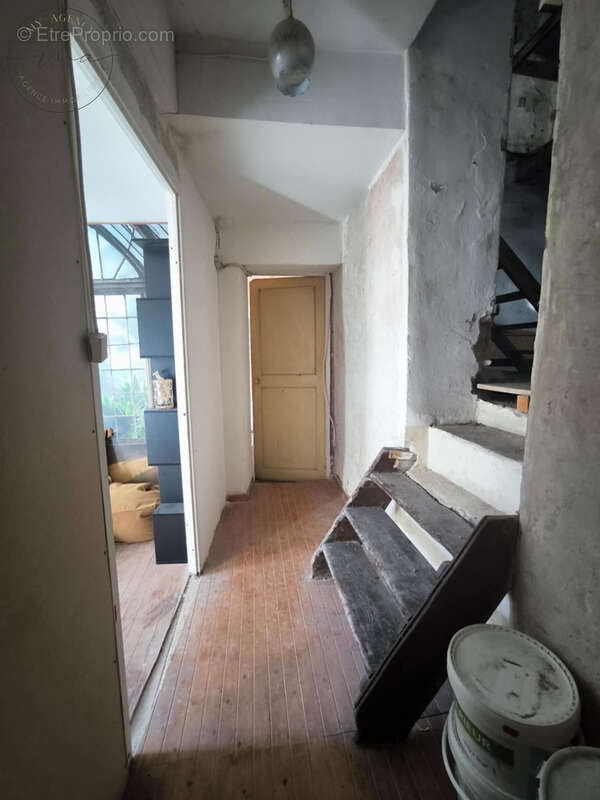 Maison à CORNEILHAN