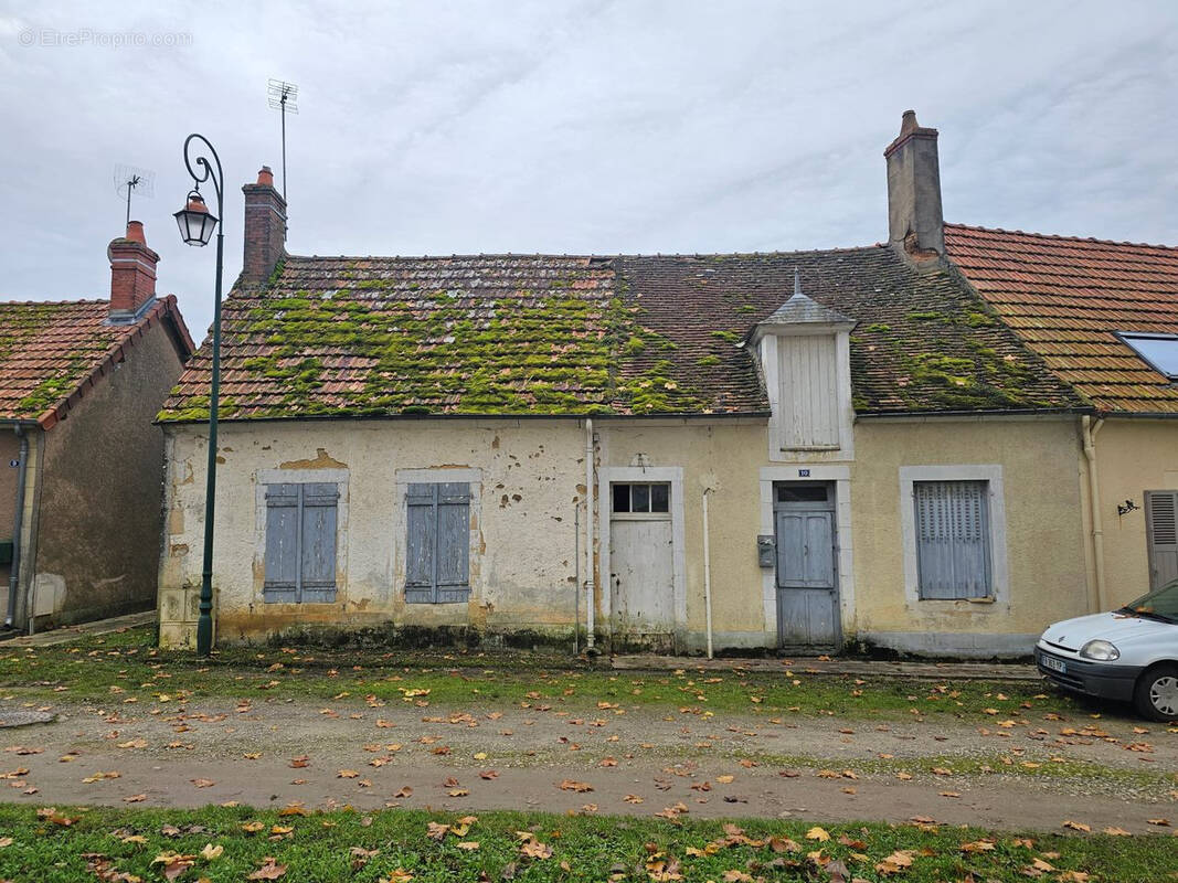 Maison à GERMIGNY-L&#039;EXEMPT