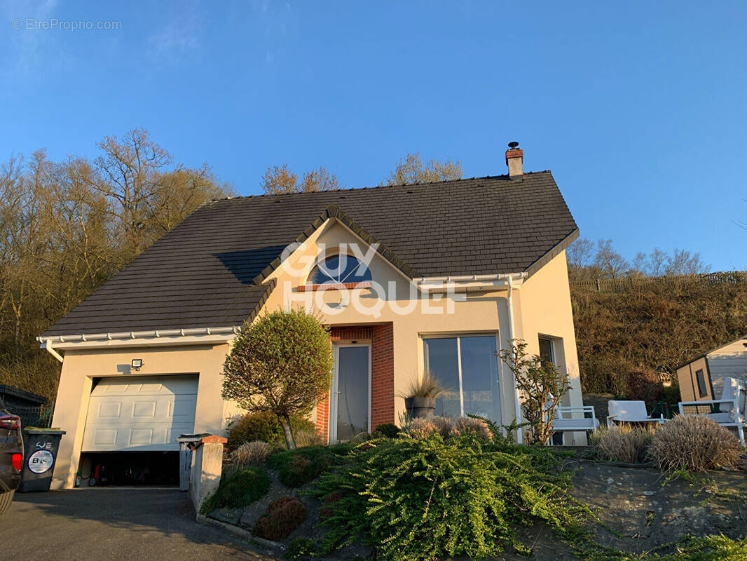 Maison à MONTVILLE