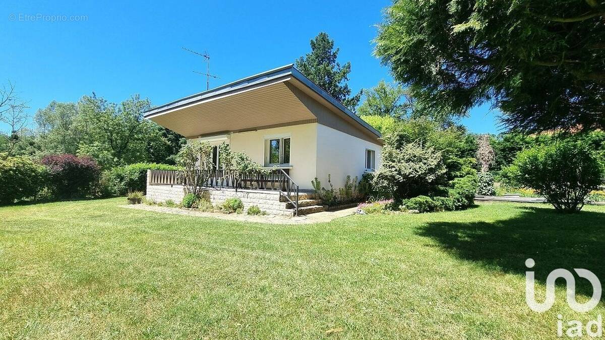 Photo 1 - Maison à MESSIMY-SUR-SAONE