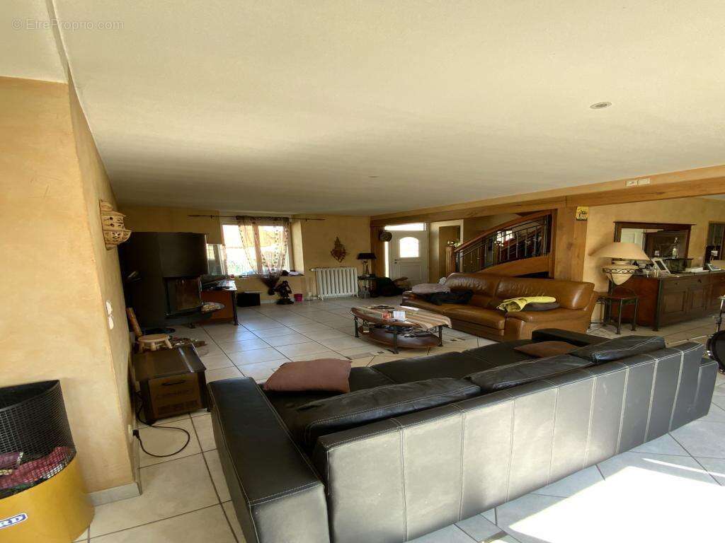Maison à ETAMPES