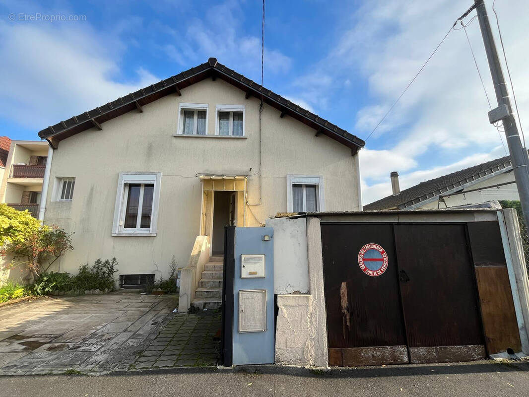 Maison à VILLEPINTE