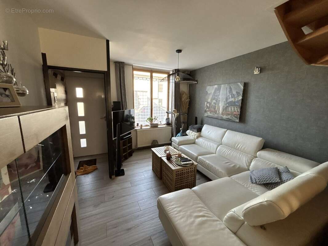 Maison à LA MADELEINE