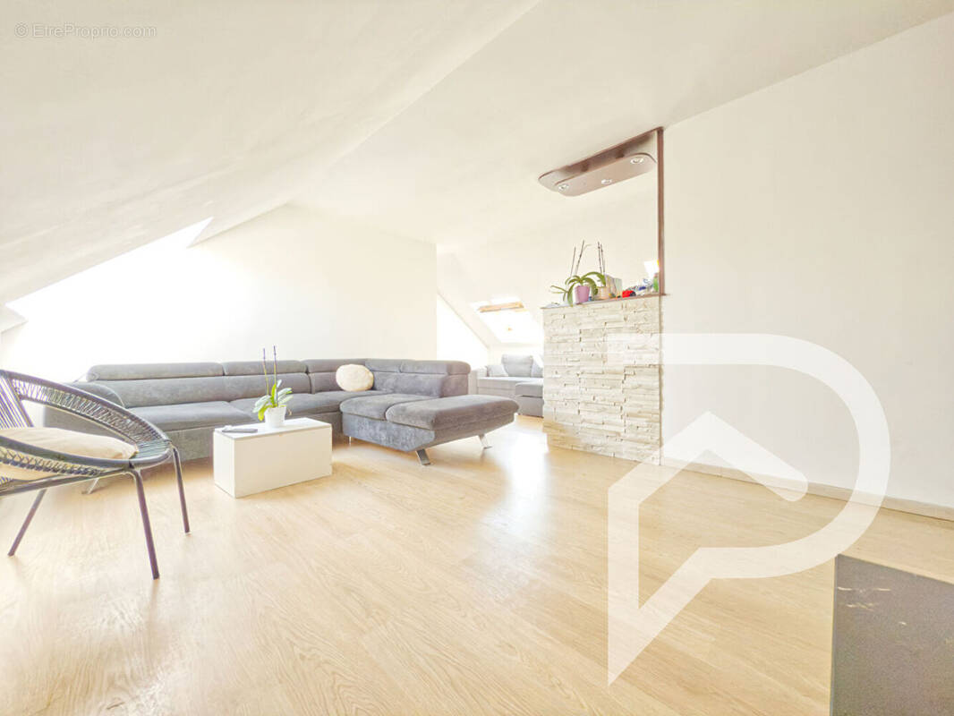 Appartement à PERSAN