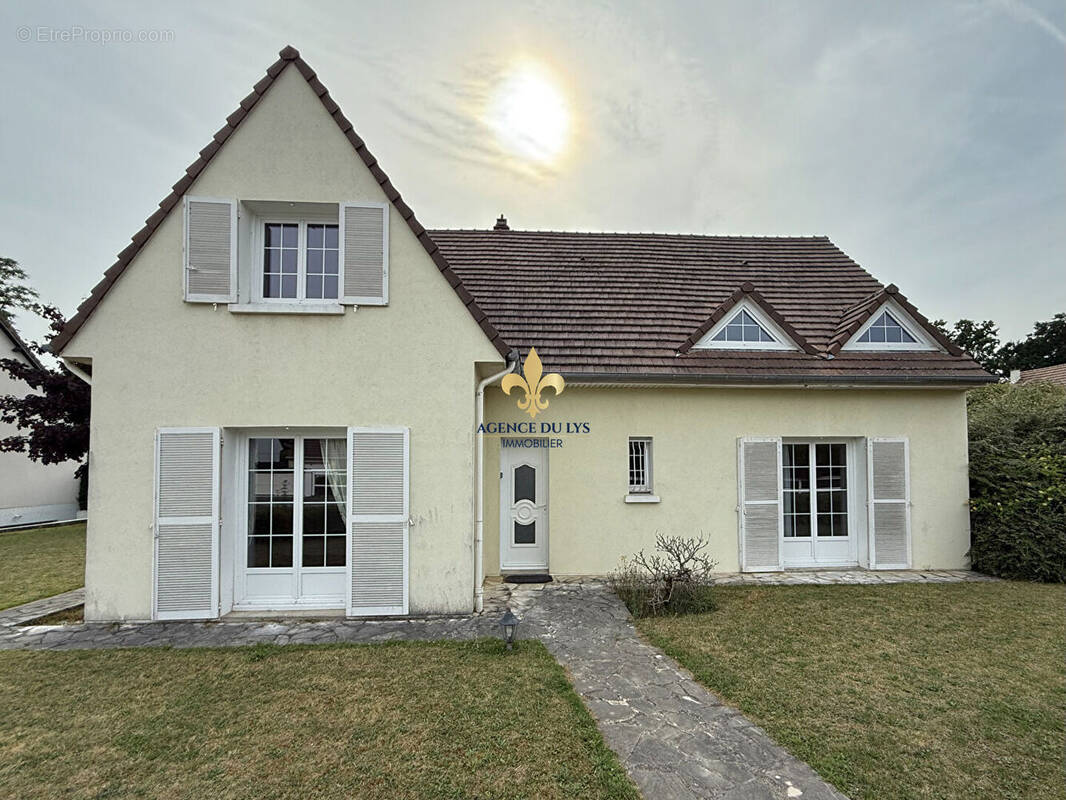 Maison à LAMORLAYE