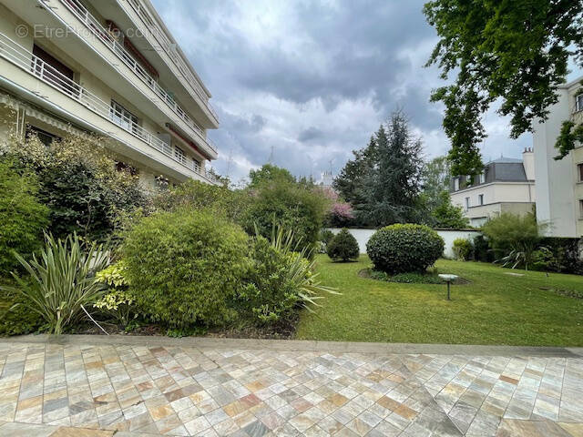 Appartement à FONTENAY-SOUS-BOIS