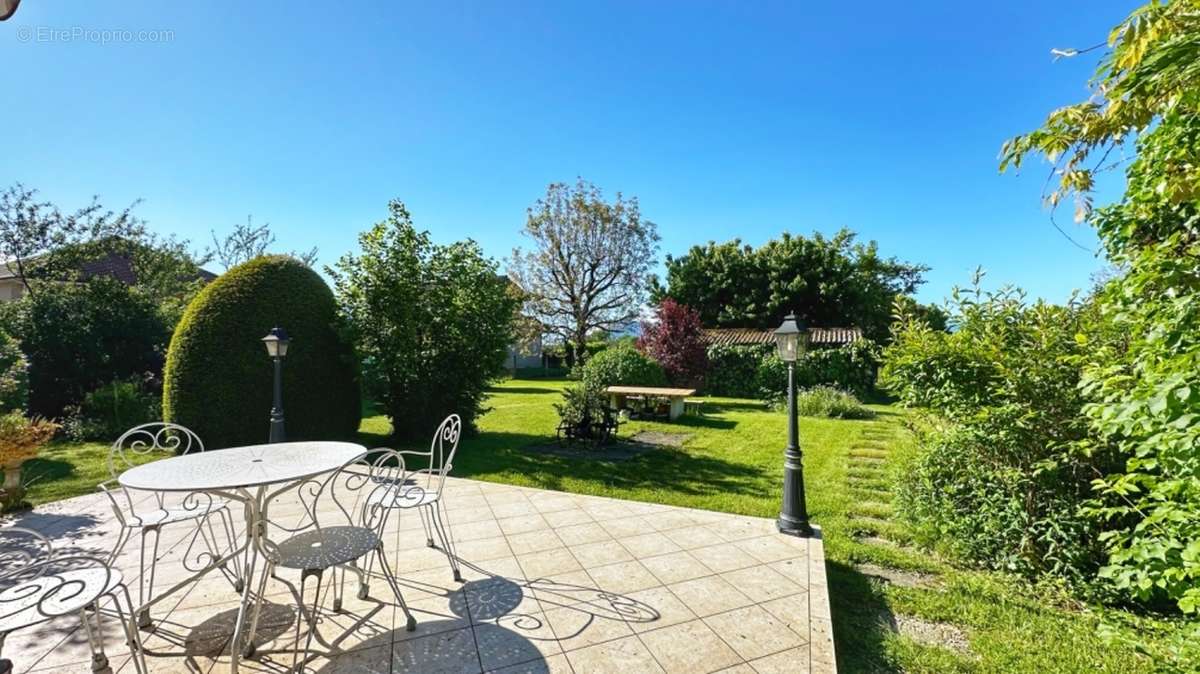 Maison à LA MURETTE