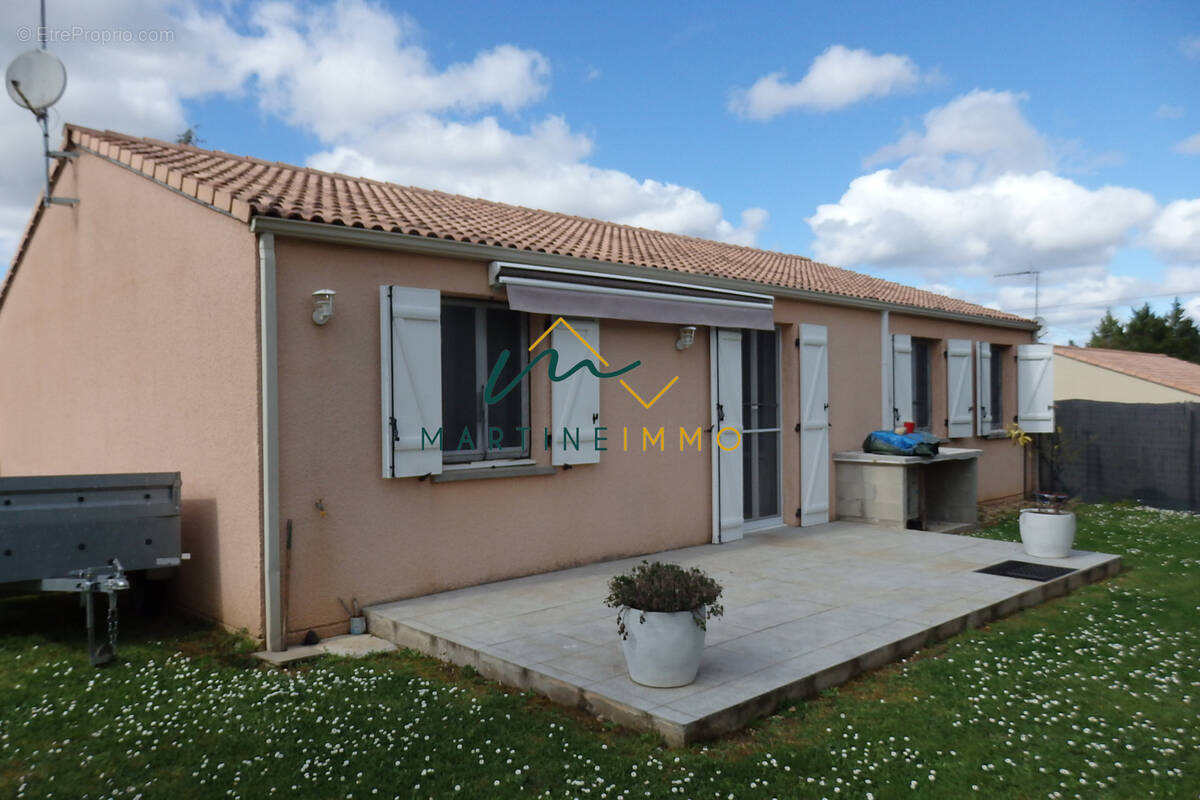 Maison à CASTELNAU-SUR-GUPIE