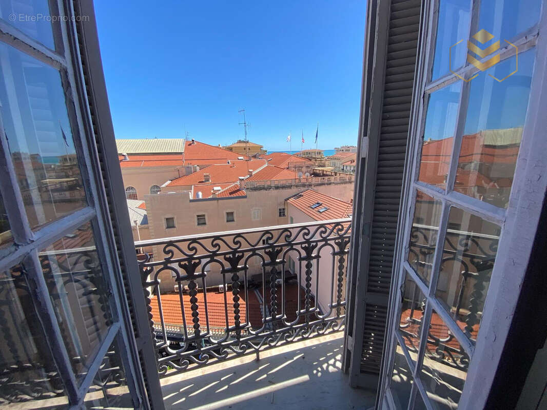 Appartement à MENTON
